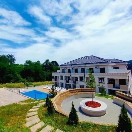 アパート Vrnjacki Kos *